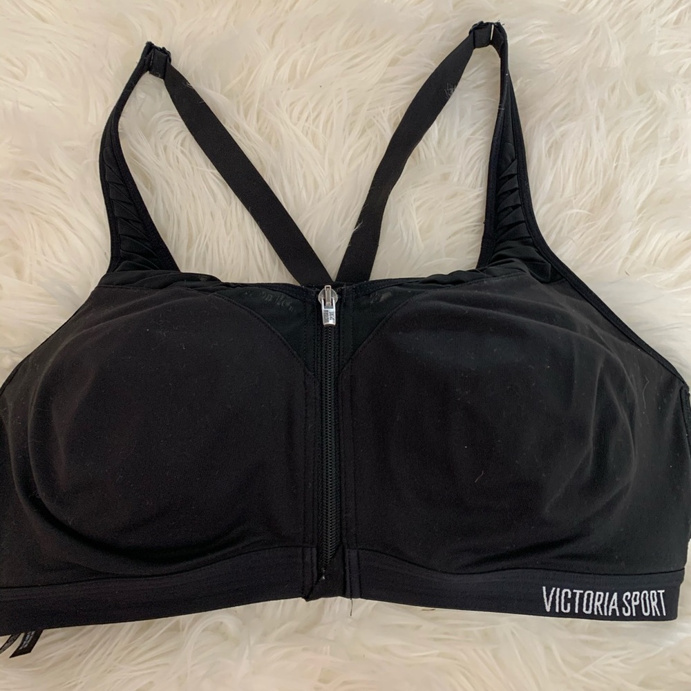 VS sports bra